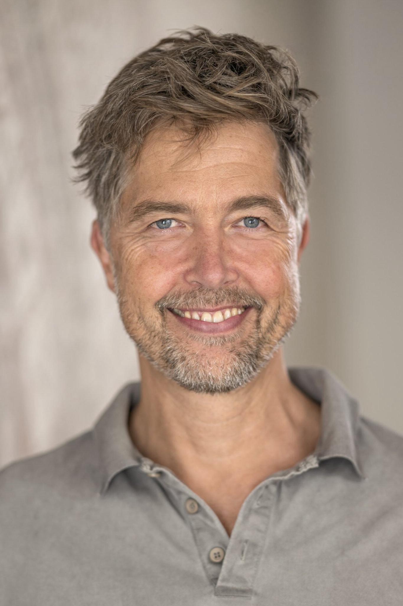 Dr. Frank Seyler